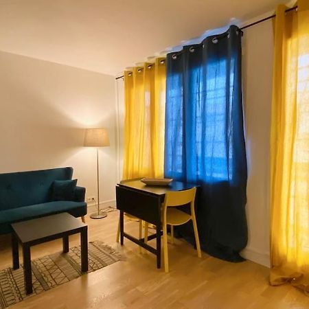 Beau Studio Cosy Et Calme - Face A La Gare De Rosny-Sous-Bois - 20Mn De Paris Et Disneyland Esterno foto